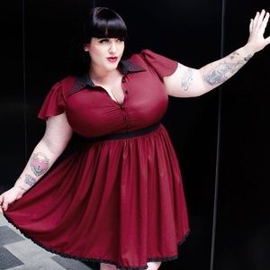 Lydia Dress Burgundy